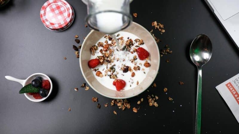 Co jeść przed i po treningu?