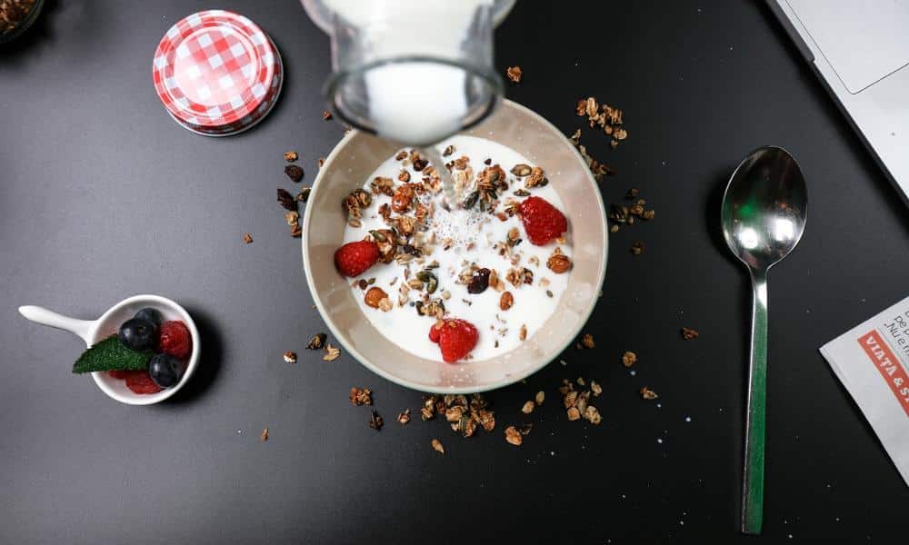 Co jeść przed i po treningu?